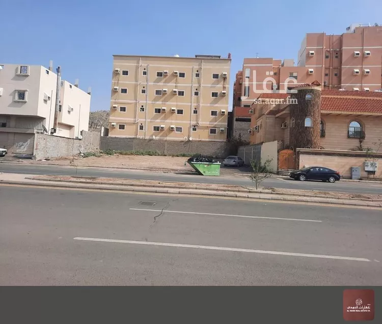 أرض للبيع في شارع شارع الفضل إبن العباس رضى الله عنه, حي السوق الجديد, مدينة مكة المكرمة, منطقة مكة المكرمة