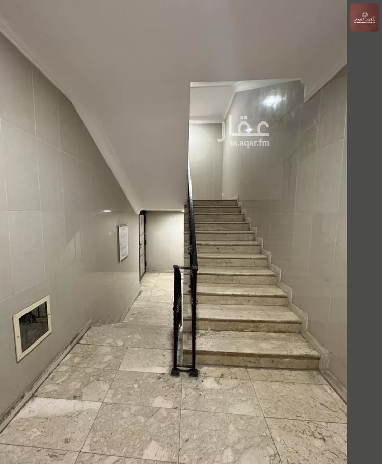 عمارة للبيع في شارع الامير متعب بن عبدالعزيز, حي مدينة العمال, مدينة الخبر, المنطقة الشرقية صورة 3