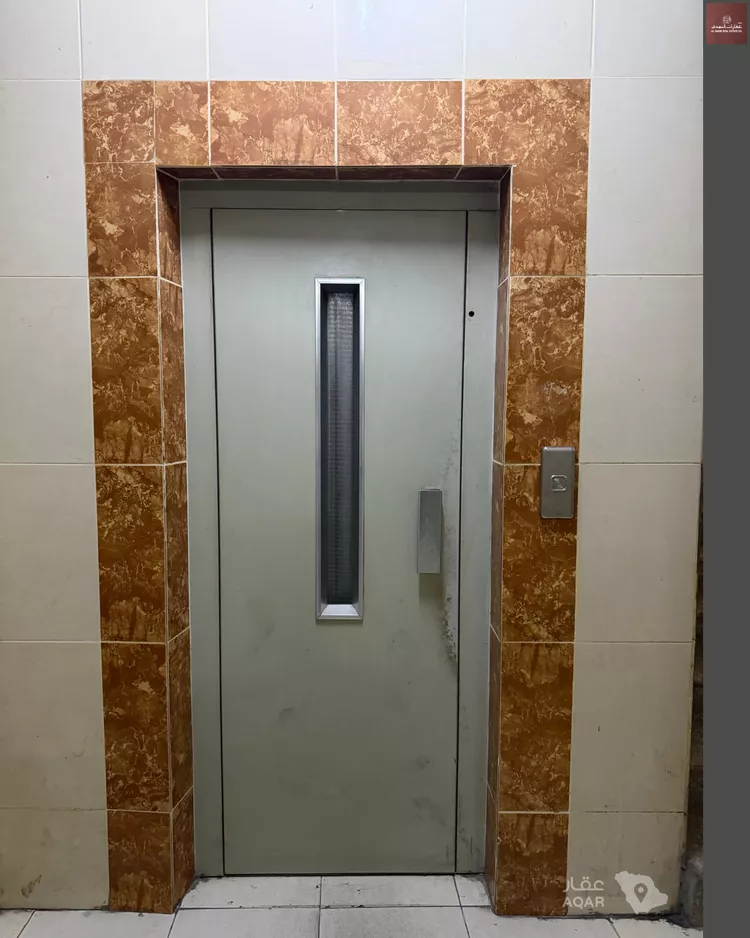 شقة للإيجار في شارع طريق الملك فهد بن عبدالعزيز, حي الخبر الجنوبية, مدينة الخبر, المنطقة الشرقية صورة 3