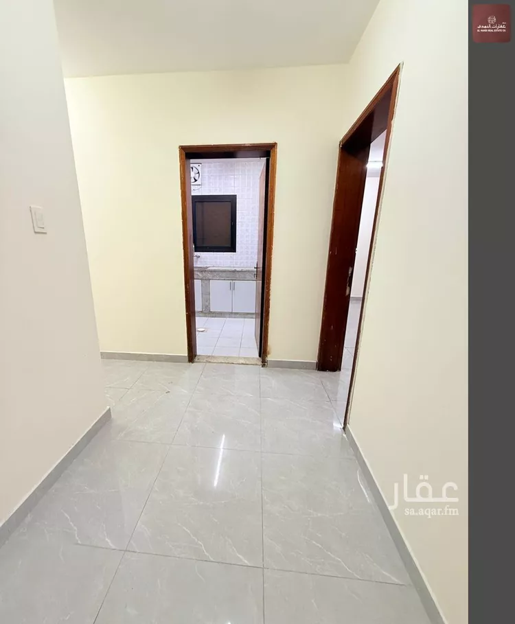 شقة للإيجار في  صورة 2