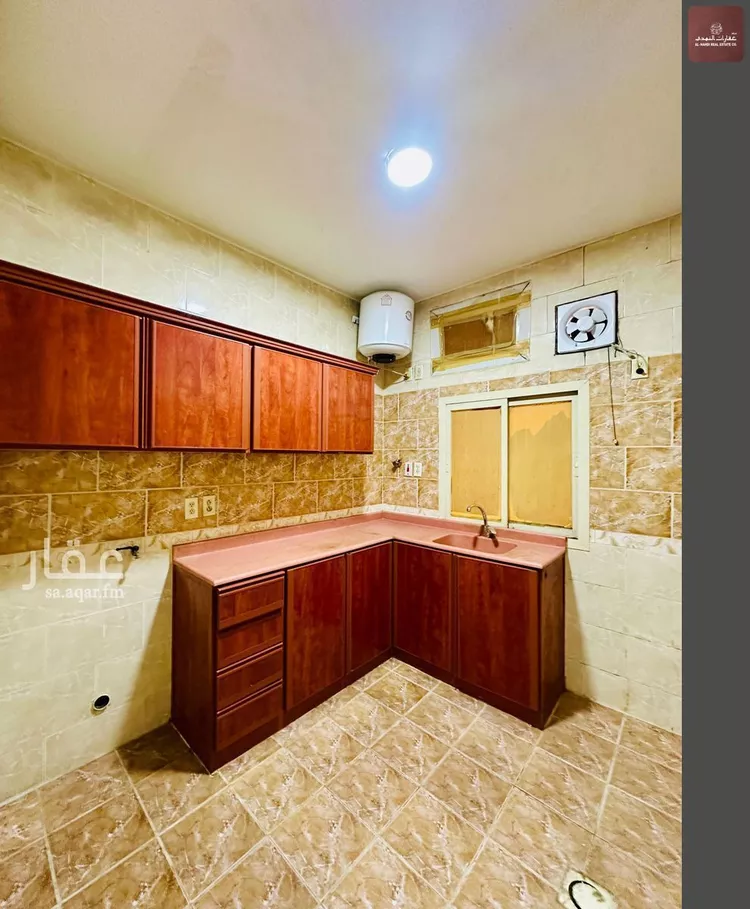 شقة للإيجار في شارع صفوى, حي الخبر الجنوبية, مدينة الخبر, المنطقة الشرقية صورة 5