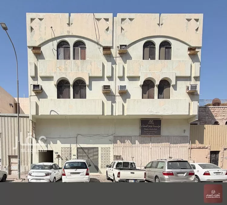 شقة للإيجار في شارع المجمعة, حي الثقبة, مدينة الخبر, المنطقة الشرقية