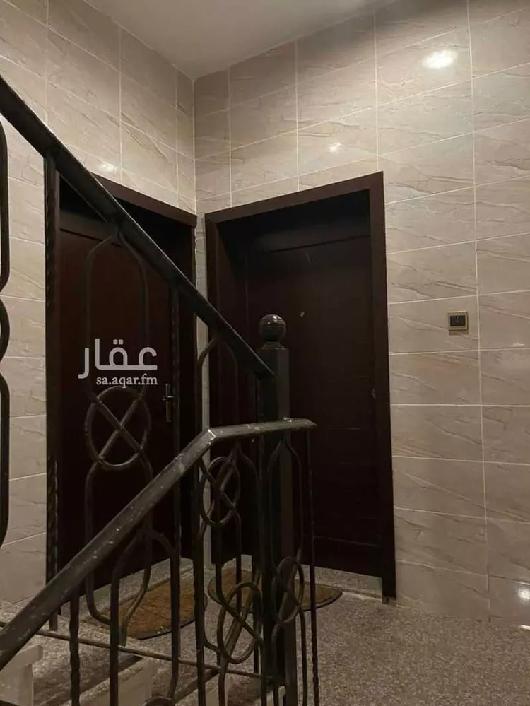 عمارة للبيع في شارع 21 و ، حي الشاطئ ، جيزان ، منطقة جازان صورة 3