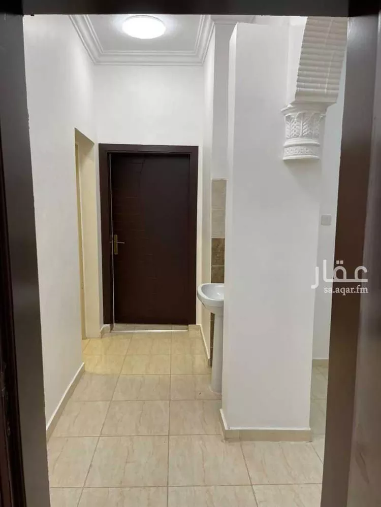 عمارة للبيع في شارع 21 و ، حي الشاطئ ، جيزان ، منطقة جازان 9