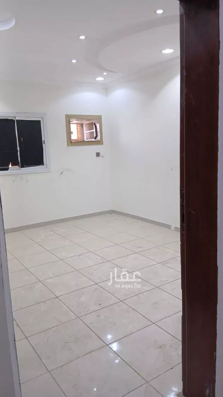 شقة للإيجار في شارع الهمامي, حي المجد, مدينة ينبع, منطقة المدينة المنورة صورة 3