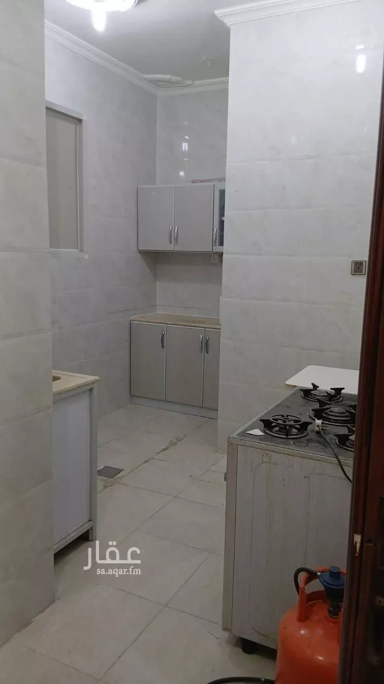 شقة للإيجار في شارع ام الدرداء ، حي المجد ، ينبع ، ينبع صورة 3