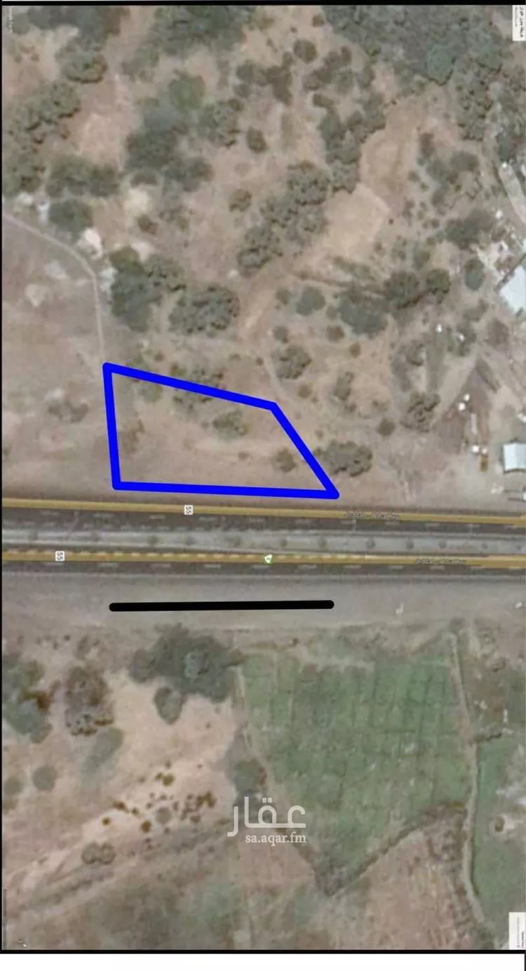 أرض للبيع في شارع طريق, مدينة مغزل, منطقة عسير صورة 2