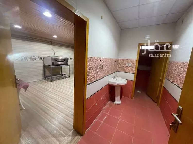 عمارة للإيجار في شارع القذال, حي الضباب, مدينة تنومة, منطقة عسير صورة 5