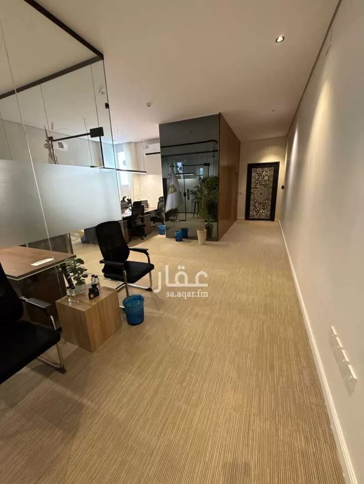 Commercial Office for Rent in Riyadh Dhahrat Namar صورة 2