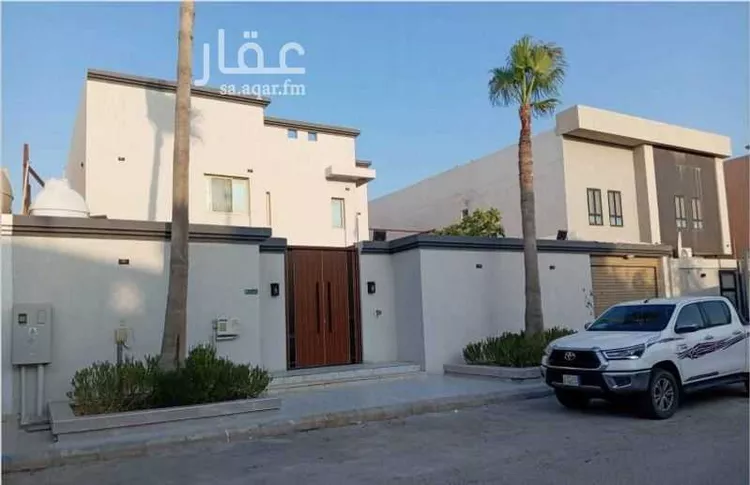 فيلا للبيع في حي الشاطئ الشرقي, مدينة الدمام, المنطقة الشرقية صورة 2