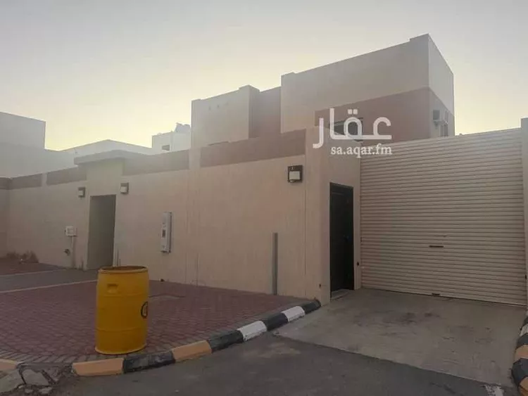 فيلا للإيجار في شارع الورود 10 ، حي الرحمانية ، تيماء ، تيماء صورة 2
