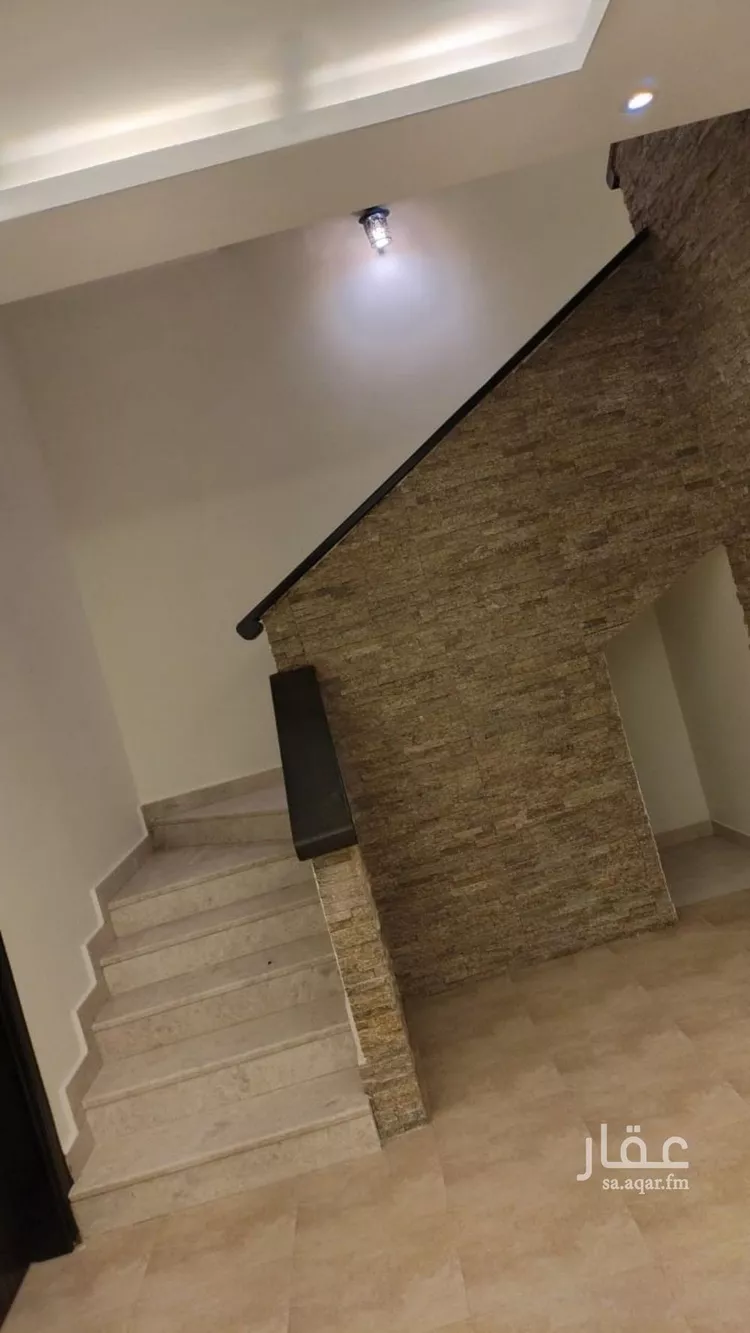 فيلا للإيجار في شارع الغريراء, حي الربيع, مدينة الرياض, منطقة الرياض صورة 5