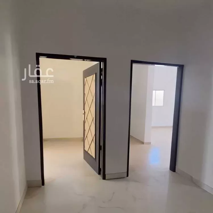 Commercial Office for Rent in Riyadh Ghirnatah صورة 3
