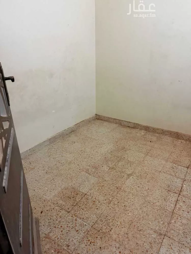 غرفة للإيجار في شارع أبي الحسين المختار, حي العقيق, مدينة الرياض, منطقة الرياض صورة 3