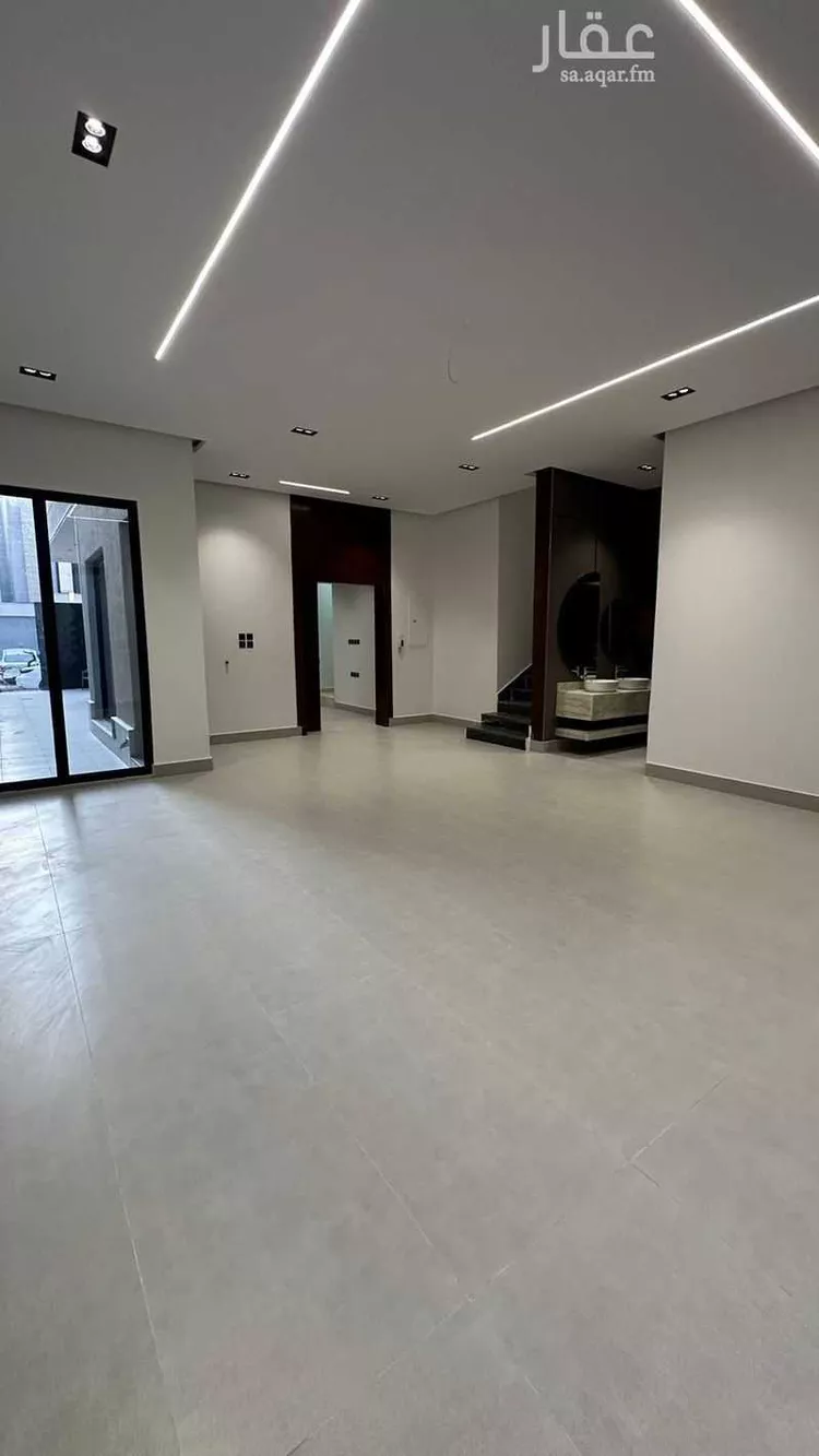 فيلا للبيع في شارع يعقوب بن عمرو ، حي الرمال ، الرياض ، منطقة الرياض صورة 5