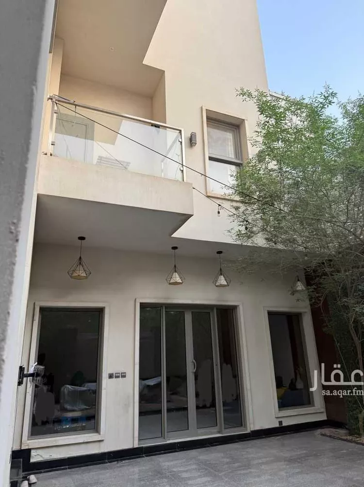 Villa for Rent in Ad Diriyah Al Khalidiyah 17