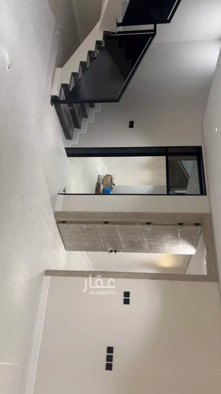 فيلا للبيع في شارع علي عبدالله الشحيتان, حي الخالدية, مدينة عنيزه, منطقة القصيم صورة 5