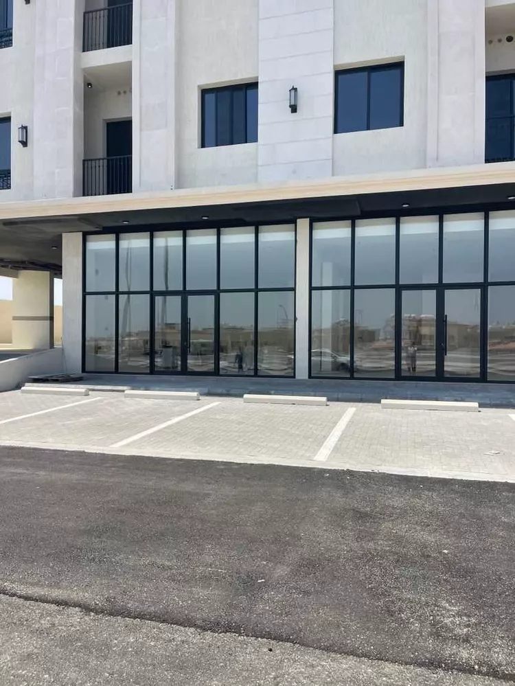 محل للبيع في حي الجامعيين, مدينة الدمام, المنطقة الشرقية