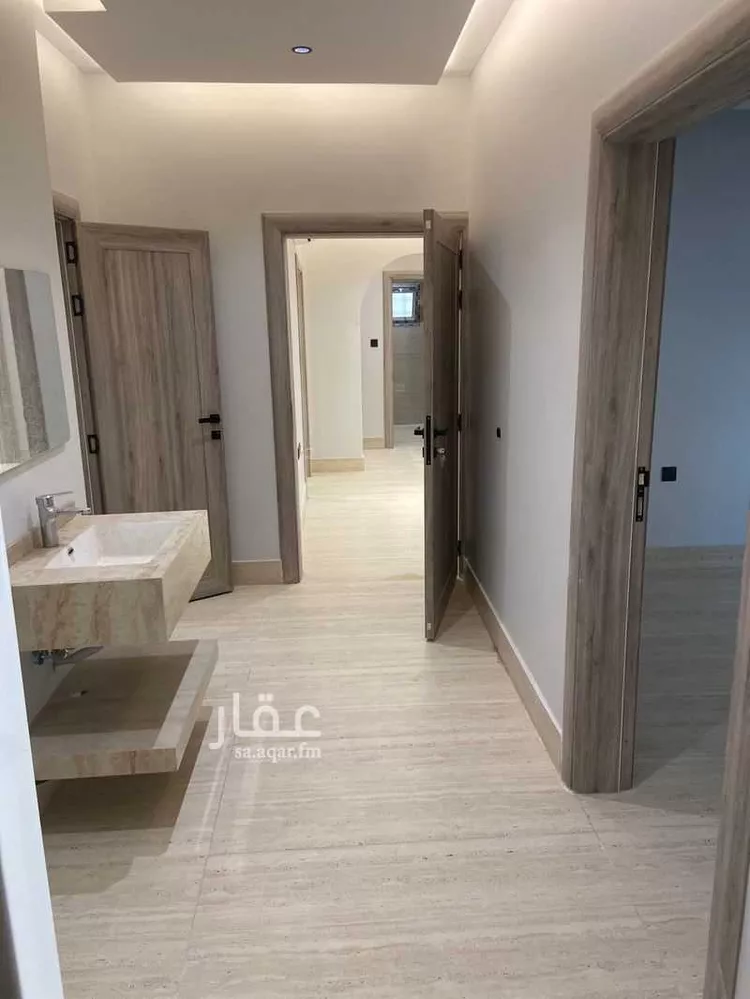 Building for Rent in Riyadh Al Ezdihar