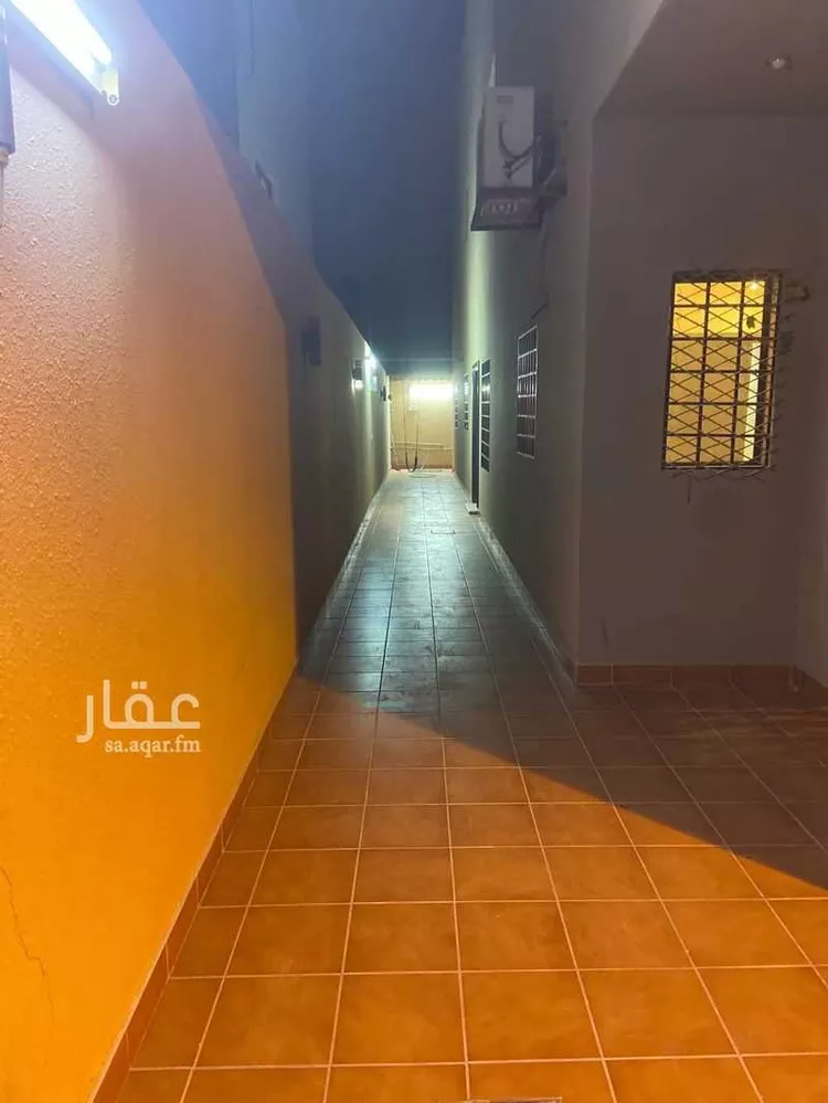 فيلا للإيجار في شارع الضاحية, حي الفلاح, مدينة الرياض, منطقة الرياض صورة 3