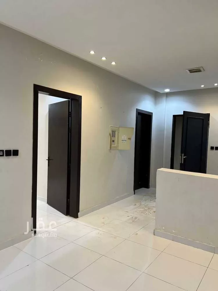 شقة للإيجار في شارع أبي الفتح بن العلامة العجيمي ، حي الشرق ، الرياض ، منطقة الرياض صورة 4