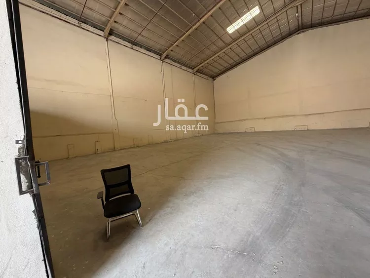 مستودع للإيجار في شارع المفصلة, حي السلي, مدينة الرياض, منطقة الرياض 9