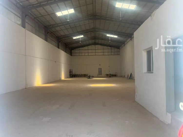 مستودع للإيجار في شارع ريان, حي السلي, مدينة الرياض, منطقة الرياض 8