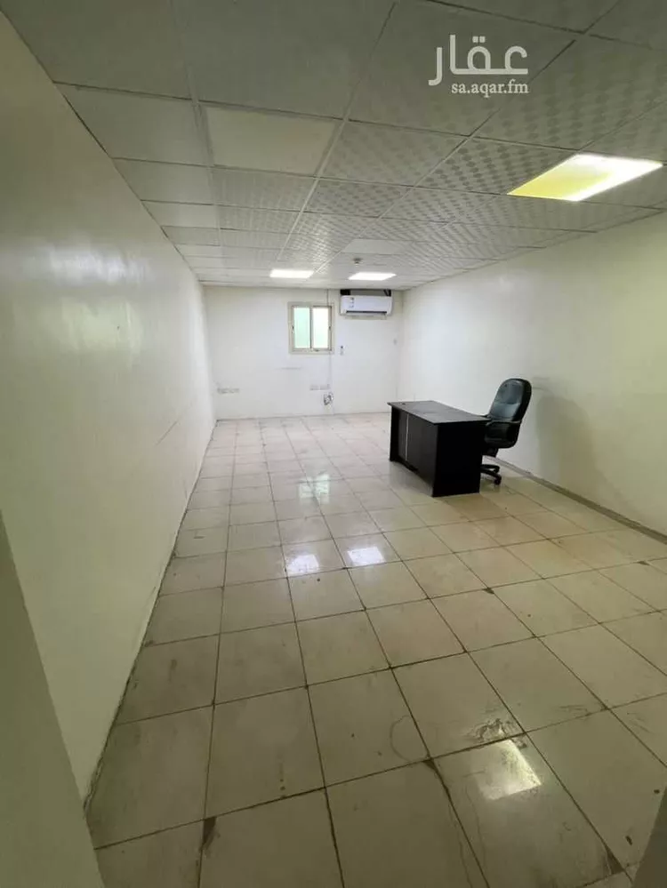 مكتب تجاري للإيجار في شارع احمد الكاتب, حي السلي, مدينة الرياض, منطقة الرياض