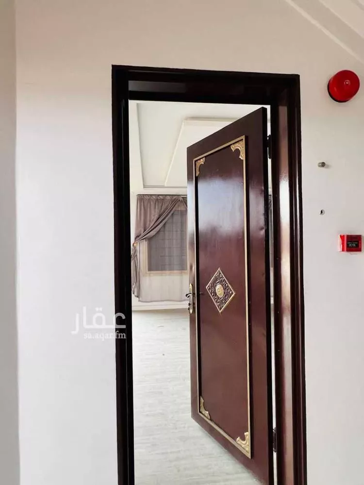 محل للإيجار في شارع الحاوي, حي السلي, مدينة الرياض, منطقة الرياض صورة 2