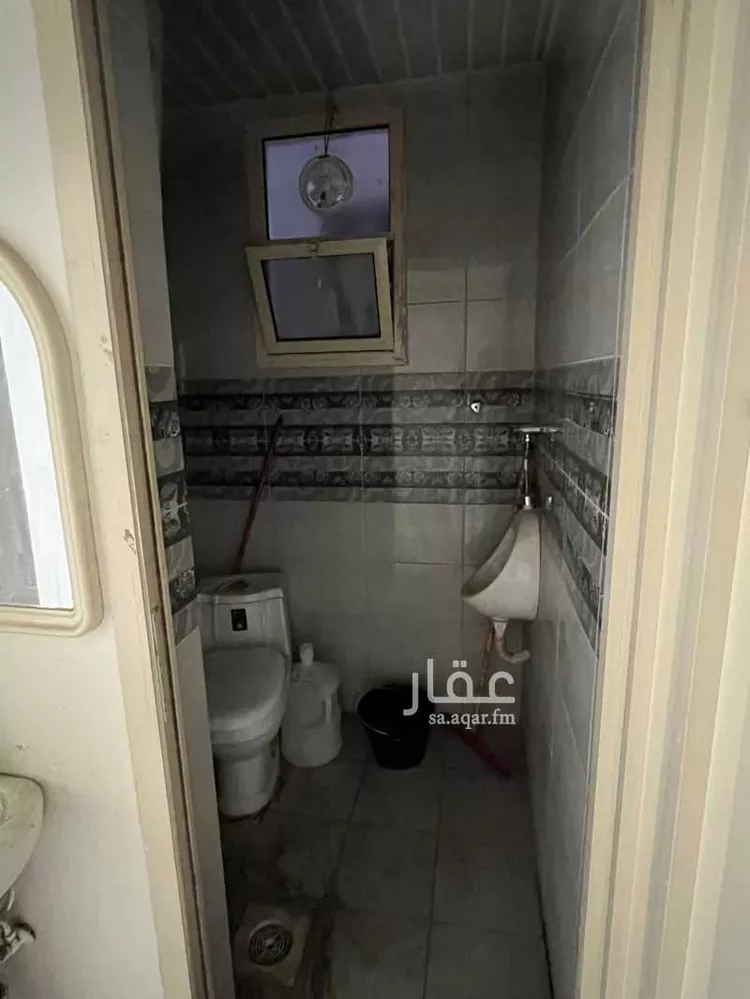 مكتب تجاري للإيجار في شارع أحمد الكاتب, حي السلي, مدينة الرياض, منطقة الرياض صورة 3