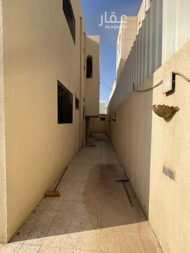 فيلا للبيع في شارع أبي سعيد العلاني, حي الربوة, مدينة الرياض, منطقة الرياض