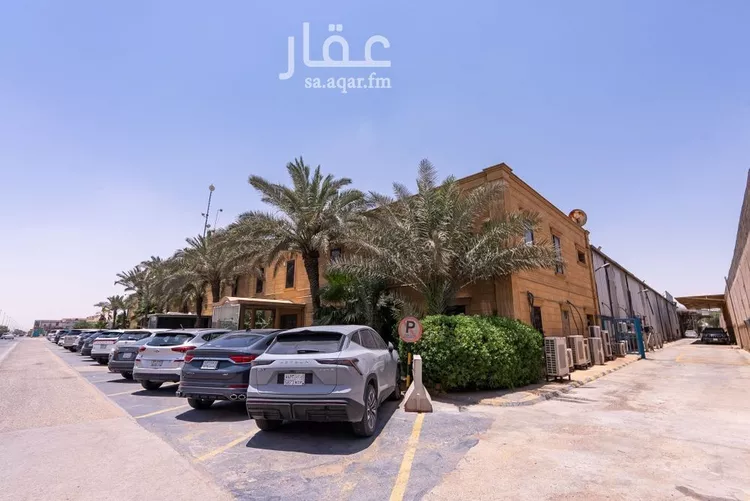 مستودع للبيع في شارع امتداد ال الدائري الشرقي الفرعي, حي المناخ, مدينة الرياض, منطقة الرياض 7