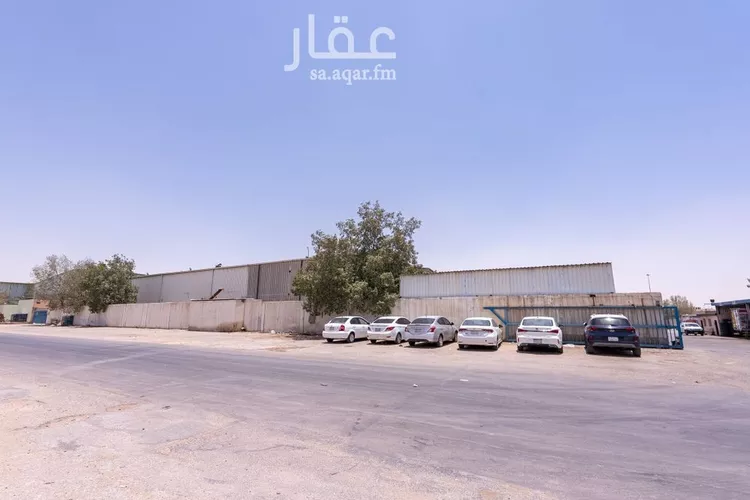 مستودع للبيع في شارع امتداد ال الدائري الشرقي الفرعي, حي المناخ, مدينة الرياض, منطقة الرياض 9