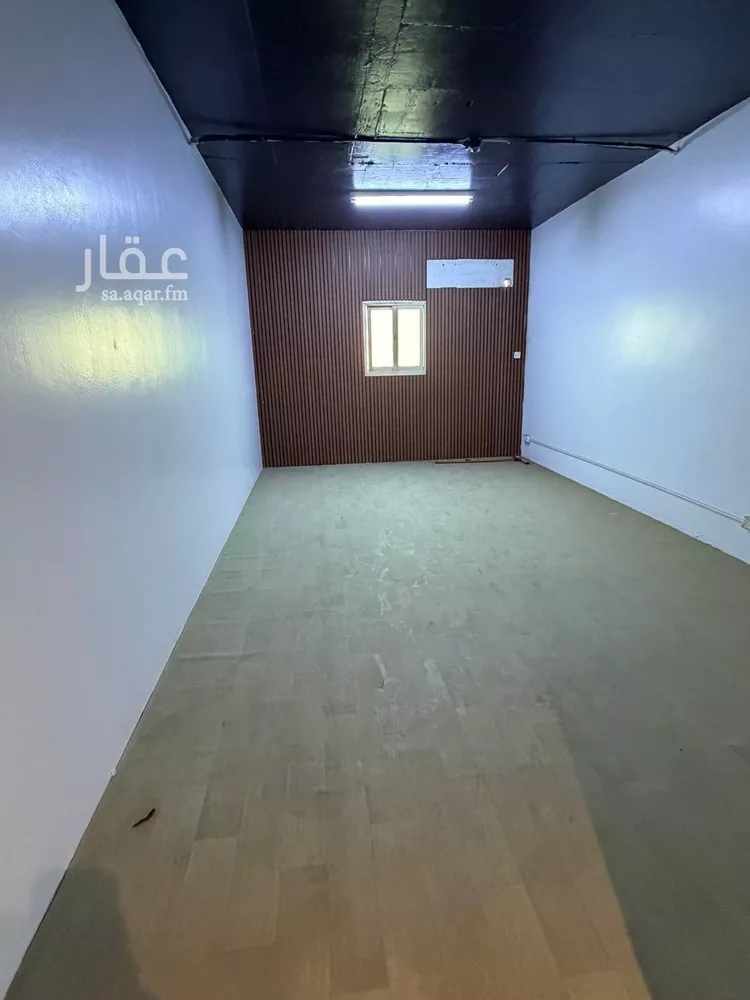 مكتب تجاري للإيجار في شارع احمد الكاتب, حي السلي, مدينة الرياض, منطقة الرياض صورة 2