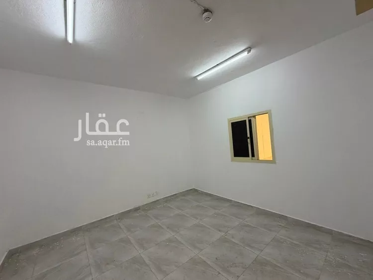 مستودع للإيجار في شارع الاكموم, حي المشاعل, مدينة الرياض, منطقة الرياض 11