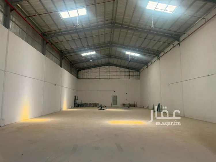 مستودع للإيجار في شارع ريان, حي السلي, مدينة الرياض, منطقة الرياض 12