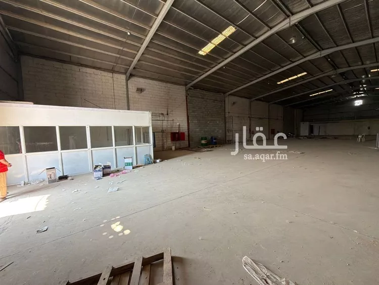 مستودع للإيجار في شارع الحمراء, حي السلي, مدينة الرياض, منطقة الرياض 6