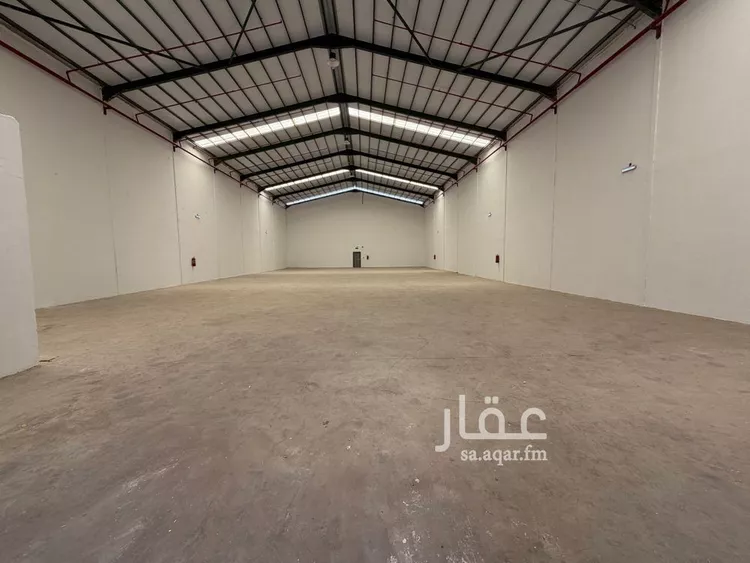 مستودع للإيجار في شارع الاكموم, حي المشاعل, مدينة الرياض, منطقة الرياض 8