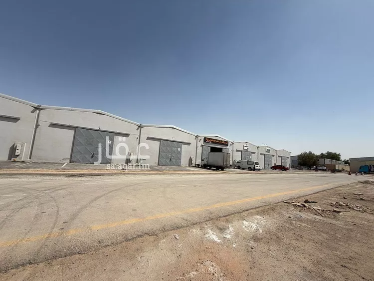 مستودع للإيجار في شارع وعلة, حي السلي, مدينة الرياض, منطقة الرياض