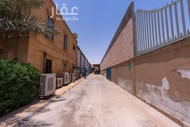 مستودع للبيع في شارع امتداد ال الدائري الشرقي الفرعي, حي المناخ, مدينة الرياض, منطقة الرياض صورة 2