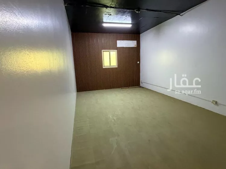 مكتب تجاري للإيجار في شارع احمد الكاتب, حي السلي, مدينة الرياض, منطقة الرياض صورة 3