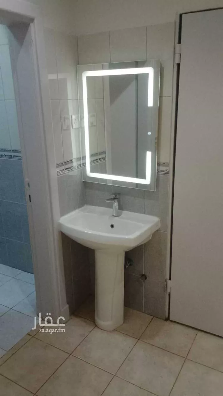 شقة للإيجار في شارع آل داود, حي الحمراء, مدينة الرياض, منطقة الرياض صورة 3