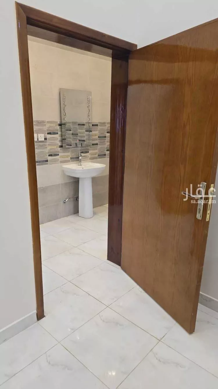 شقة للإيجار في شارع مرات, حي الربوة, مدينة أبها, منطقة عسير صورة 2