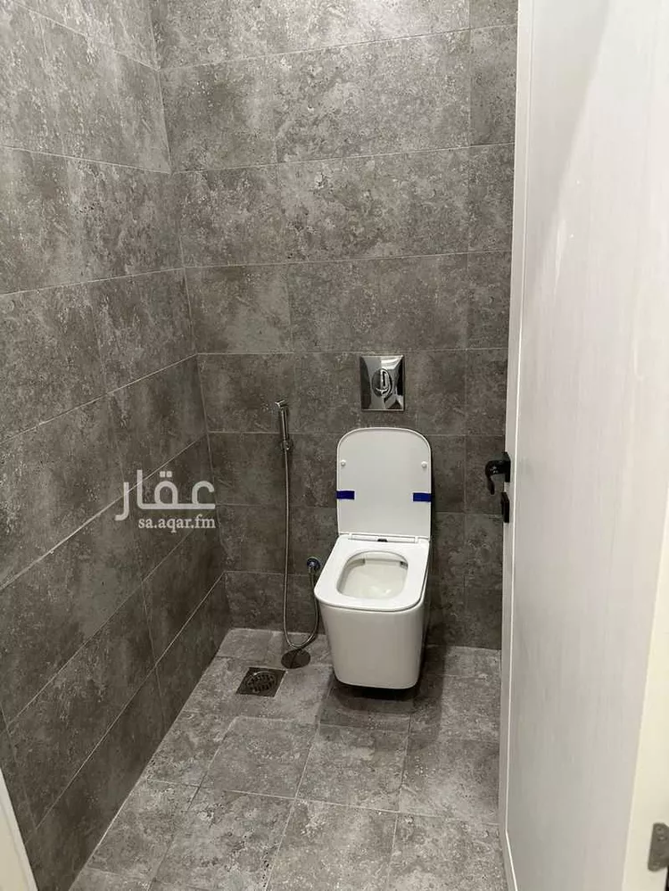 شقة للإيجار في شارع أبو محمد بن نعمه, حي الصواري, مدينة جدة, منطقة مكة المكرمة 19