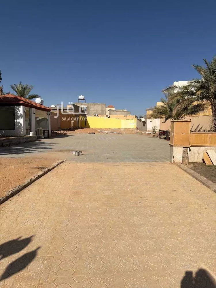 استراحة للبيع في شارع أبو الوليد بن زيدون, حي الضاحي الغربي, مدينة بريدة, منطقة القصيم صورة 3