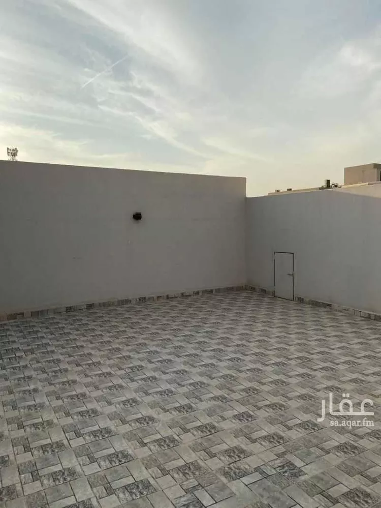 شقة للبيع في شارع محمد بن القيس ، حي عرقة ، الرياض ، منطقة الرياض 1 صورة