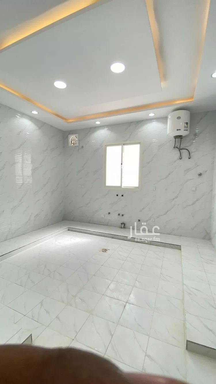 عمارة للبيع في شارع محمد الرميح, حي الروضة, مدينة نجران, منطقة نجران صورة 4