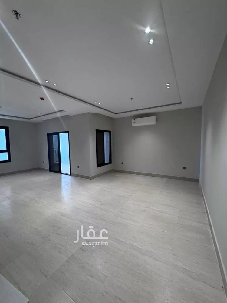 شقة للبيع في شارع ام الهوشان, حي الحمراء, مدينة الخبر, المنطقة الشرقية 1 صورة