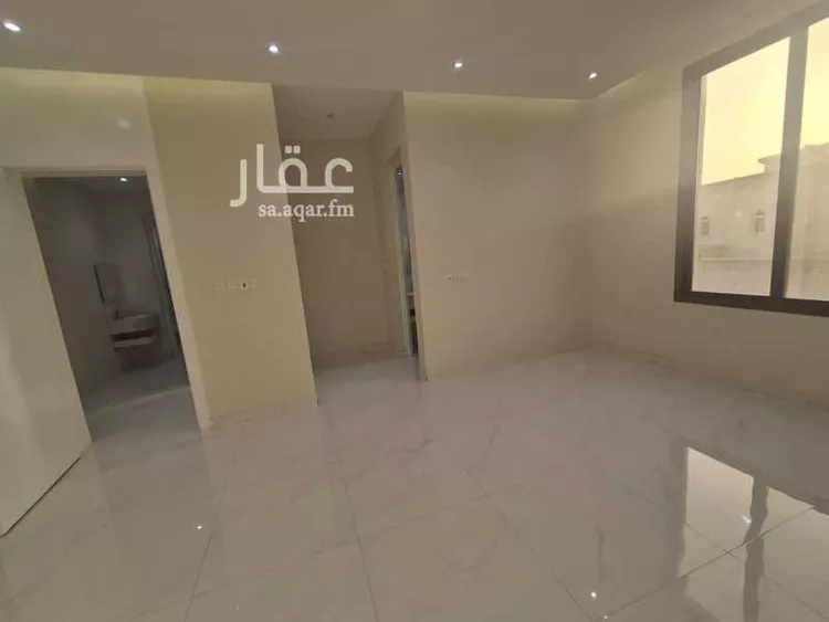 شقة للبيع في شارع الانوار, حي البحيرة, مدينة الخبر, المنطقة الشرقية 7