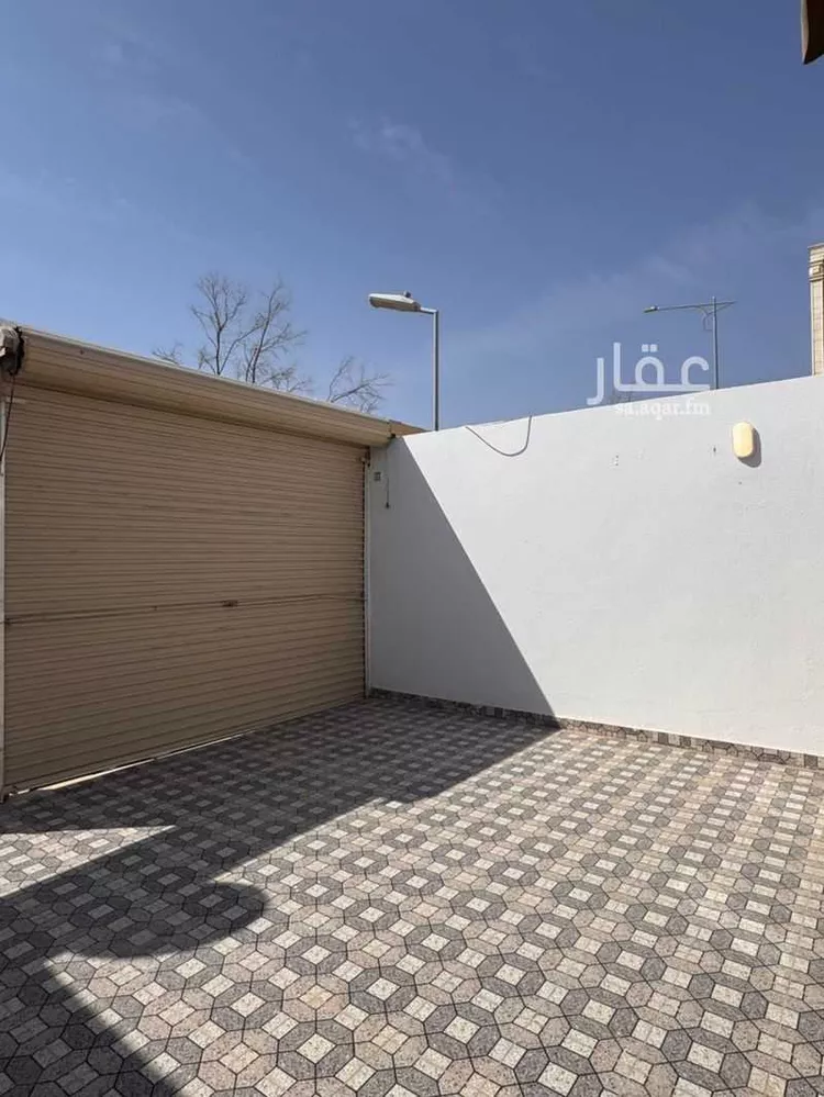 استراحة للإيجار في شارع خليفة العتيبي, حي القيروان, مدينة الرياض, منطقة الرياض